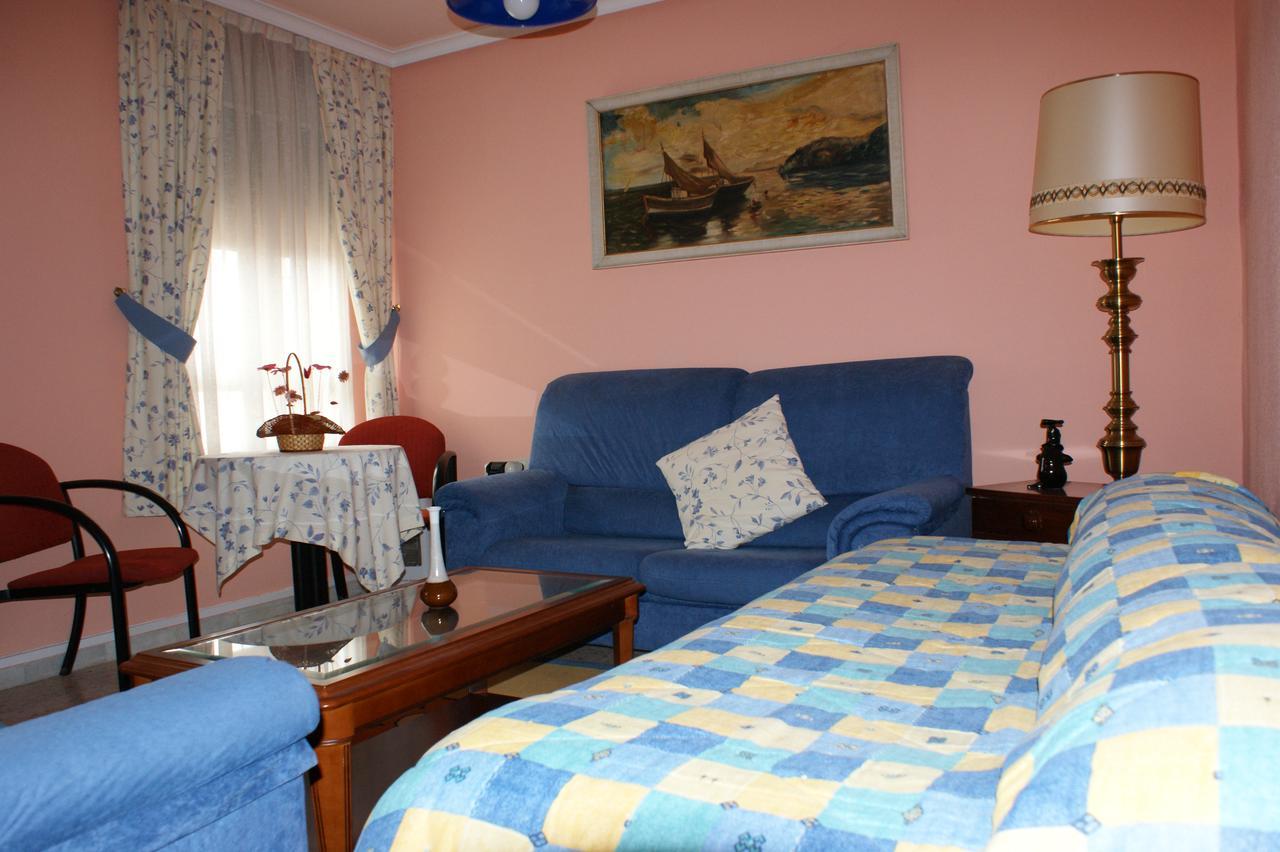 Hostal Carazo Torquemada ภายนอก รูปภาพ